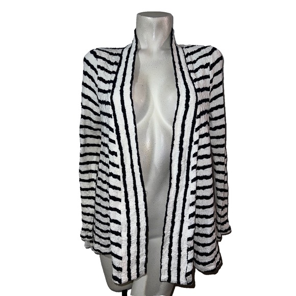 Postmark Sweaters - Anthropologie Postmark Striped Lace Hem Open Front Cardigan Black White Small